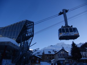 13_01_25-27 - Skifahren Andermatt 019