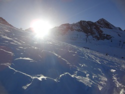 12_10_19-21 - Skifahren Stubaital 143.JPG